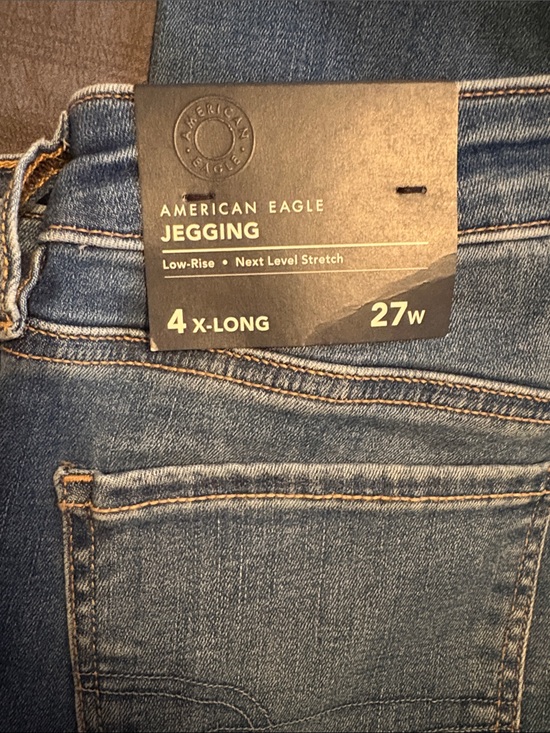American Eagle Outfitters Denim - American Eagle Outfitters Dark Blue Low-Rise Jeggings
